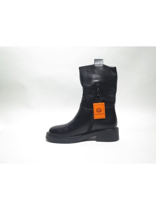 Зимние сапоги женские YODER